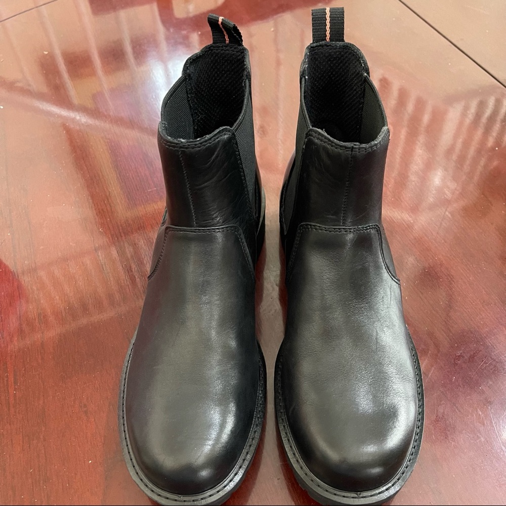 Ecco women’s ankle boots